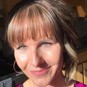 Meet your Posher, Theresa